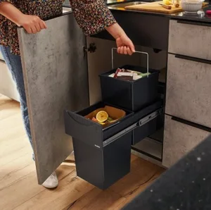 פח מחולק BLANCO בלנקו נשלף מהארון מתחת לכיור מטבח 526376