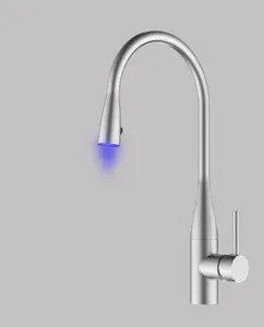 ברז מטבח נשלף מצב זרימה אחד עם נורת לד ניקל מוברש 1027CBL סיוון אופיר