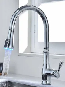 ברז מטבח יוקרתי נשלף 2 מצבי זרימה ונורת לד שחור מט 1054BL סיוון אופיר