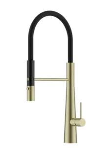 ברז מטבח נשלף 2 מצבי זרימה צינור סיליקון זהב מט בשילוב שחור מט 1047BYB סיוון אופיר