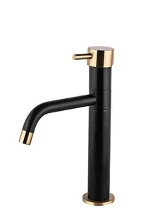 ברז פרח נמוך פיה מסתובבת שחור מט בשילוב זהב מט 1202GB סיוון אופיר