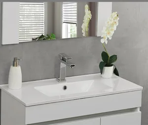 כיור רחצה אינטגרלי סקיני 82X47X19 ס"מ לבן מבריק SKINNY סניטק