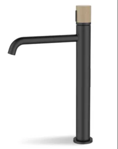 ברז מיקסר גבוה שחור מט עם ידית מעץ PL0634K סניטק